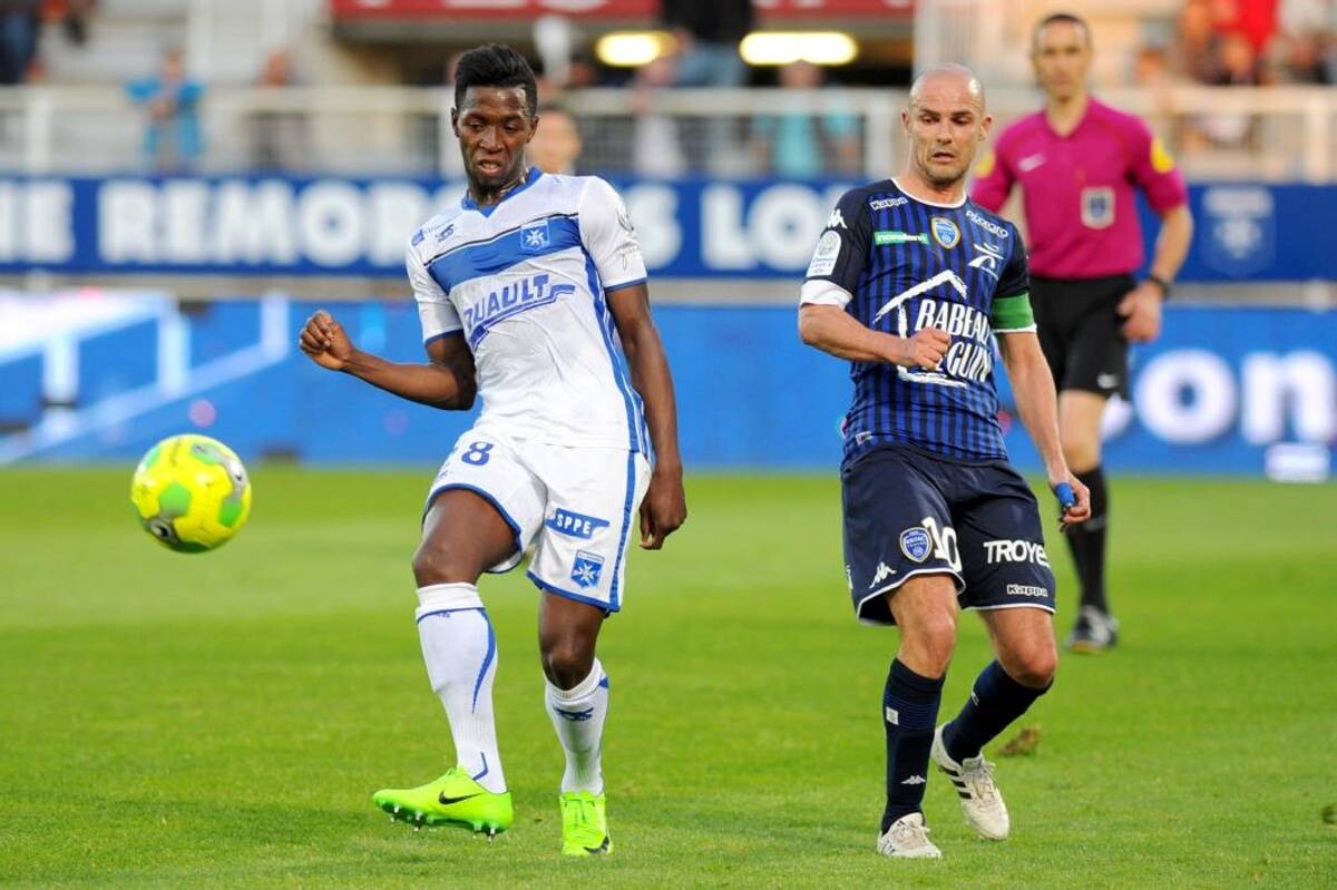 soi-keo-troyes-vs-auxerre-3h-ngay-5-11-2022-1