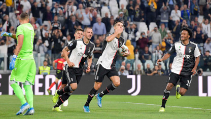 Soi kèo Juventus vs Verona 2h45, ngày 26/10/2020