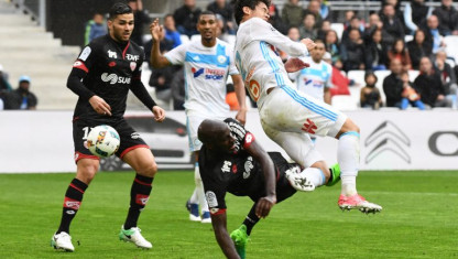 Soi kèo Marseille vs Dijon 2h, ngày 5/4/2021