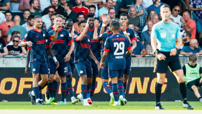 Soi kèo Rangers vs PSV 2h, ngày 17/8/2022