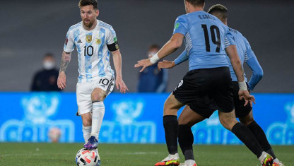 Soi kèo Argentina vs Uruguay, 07h00 ngày 17/11/2023